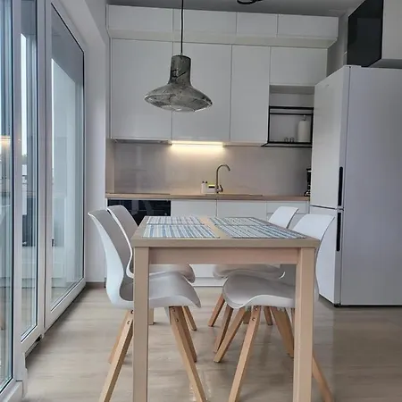 Bursztynek - Luxoro Park 乌斯特卡